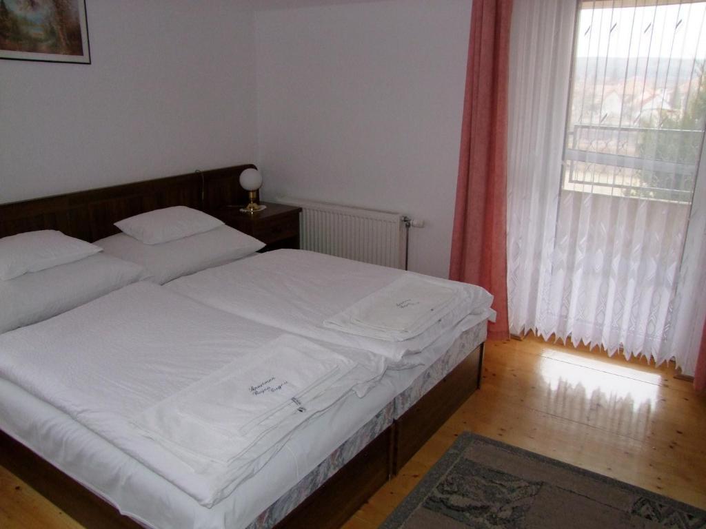 Rajna Apartmanhaz Bogács Δωμάτιο φωτογραφία