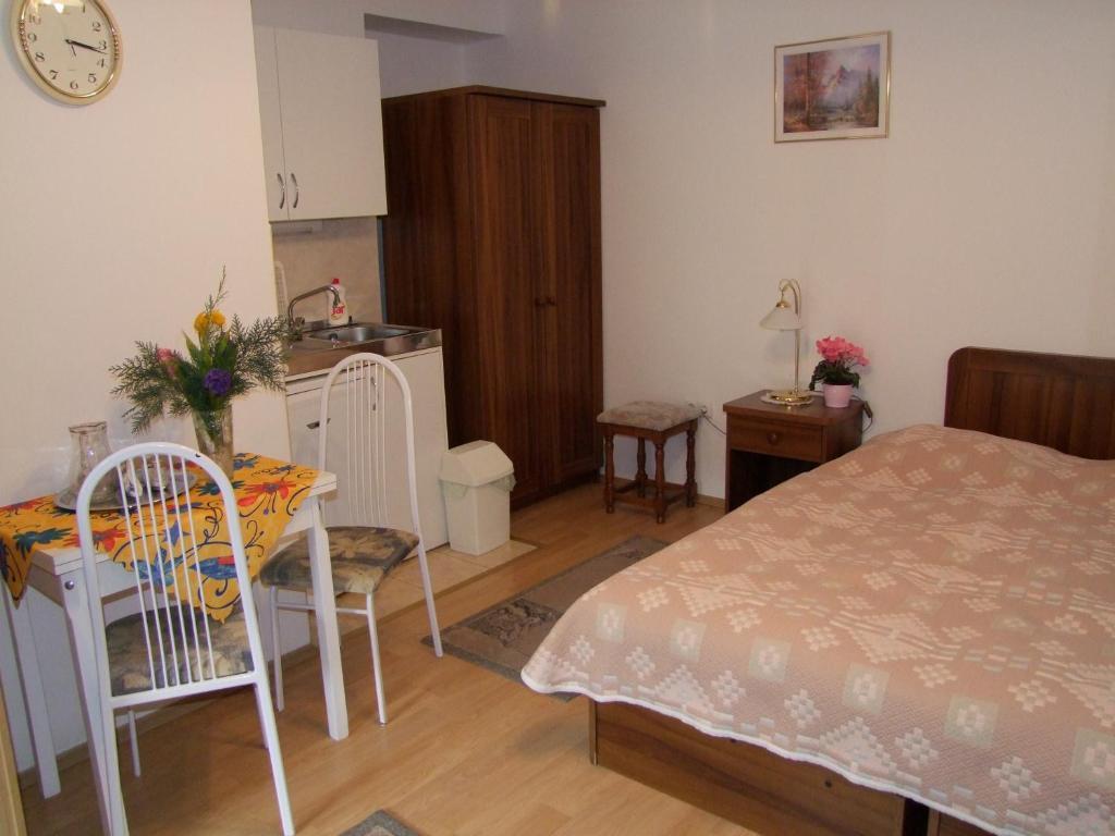 Rajna Apartmanhaz Bogács Δωμάτιο φωτογραφία